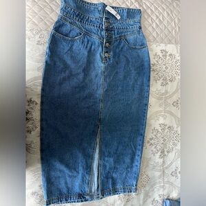New York and company skirt
